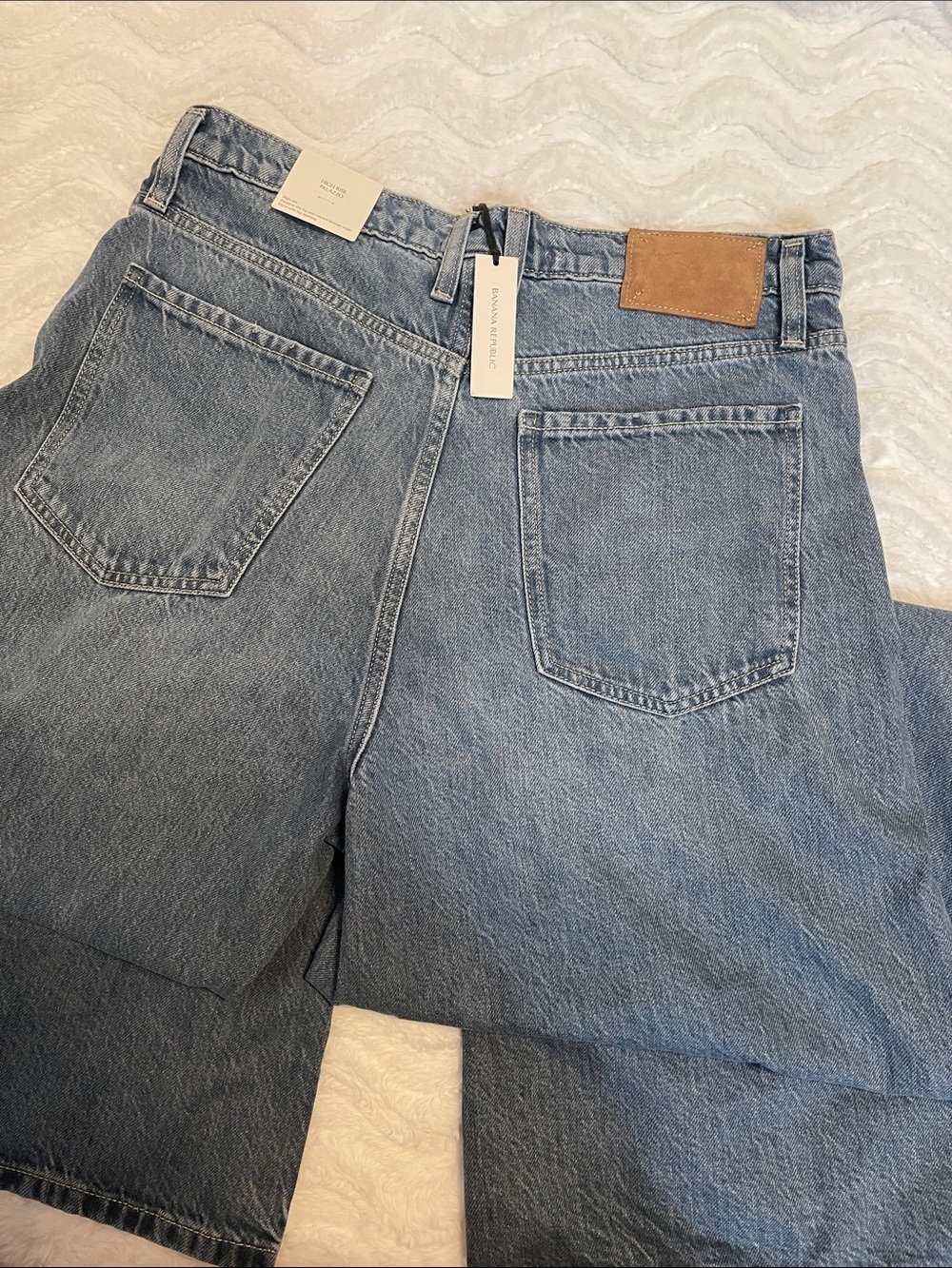 NWT Banana Republic High-Rise Wide-Leg Lightweight Palazzo Jeans - Picture 7 of 14